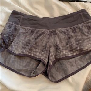 Lululemon Athletica Speed Up Short 2.5”